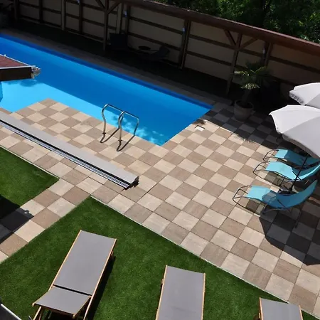 Apartment Garden Zsory