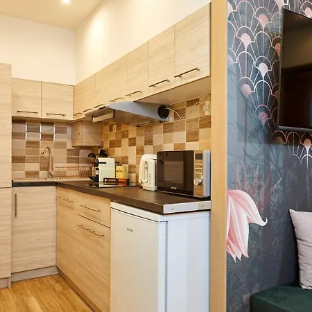 Garden Zsory Apartment Mezokovesd