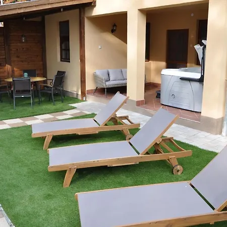 Garden Zsory Apartment