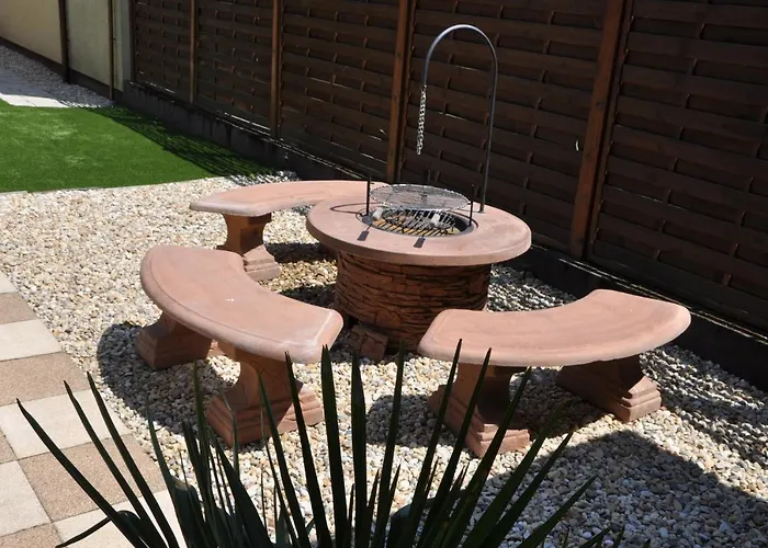 Garden Zsóry Apartamento