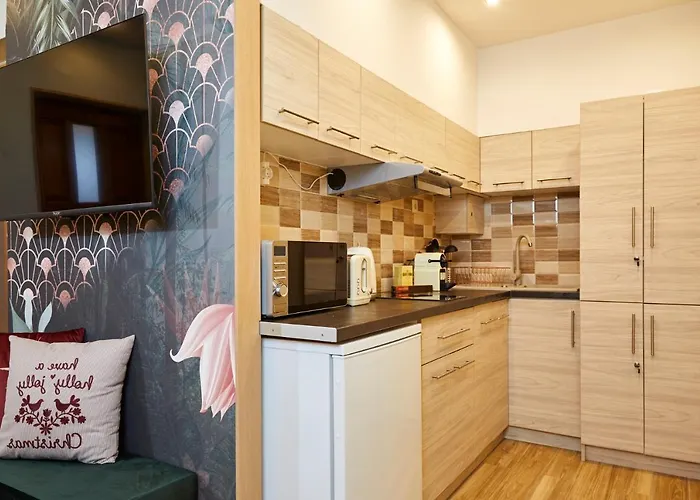 Garden Zsóry Apartamento Mezőkövesd
